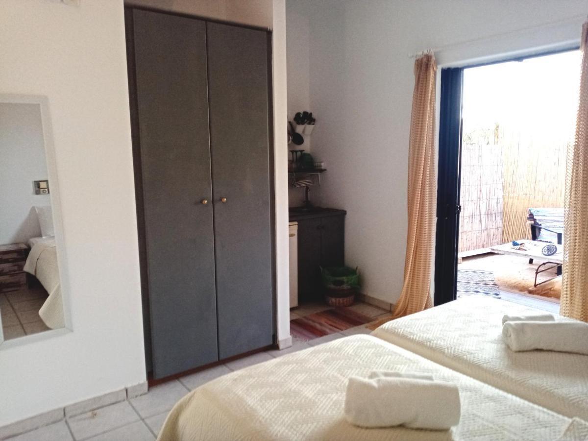 Votsalon Beach House Katastárion エクステリア 写真